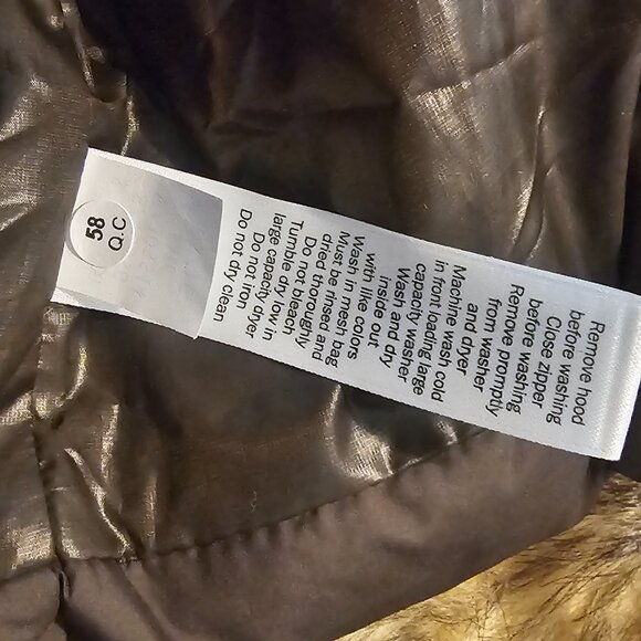 Athleta CYA Downieville Fur Goose Down Puffer Hooded Vest NWOT XS Green Olive - Picture 8 of 10